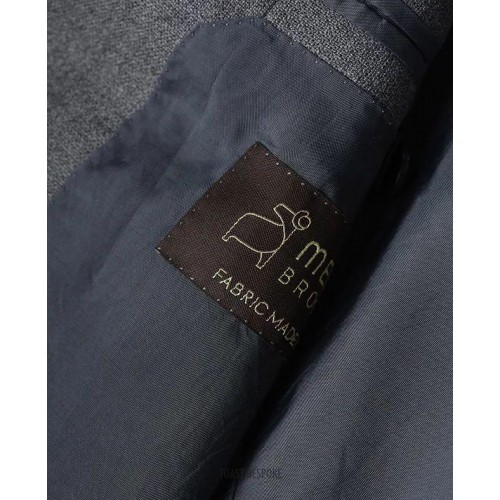 MB4P02 by Toast Bespoke